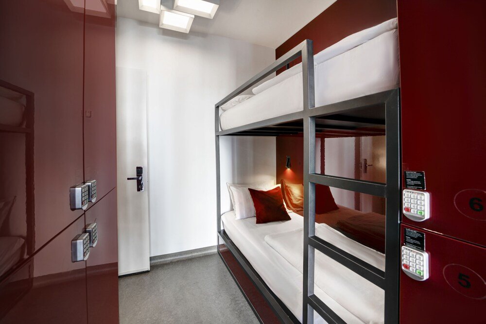 The Central House Istanbul Taksim Room Type - Bed in 4 Bed Female Dormitory Room With Shared Bathroom The Central House Istanbul Taksim Room Type - Bed in 4 Bed Female Dormitory Room With Shared Bathroom