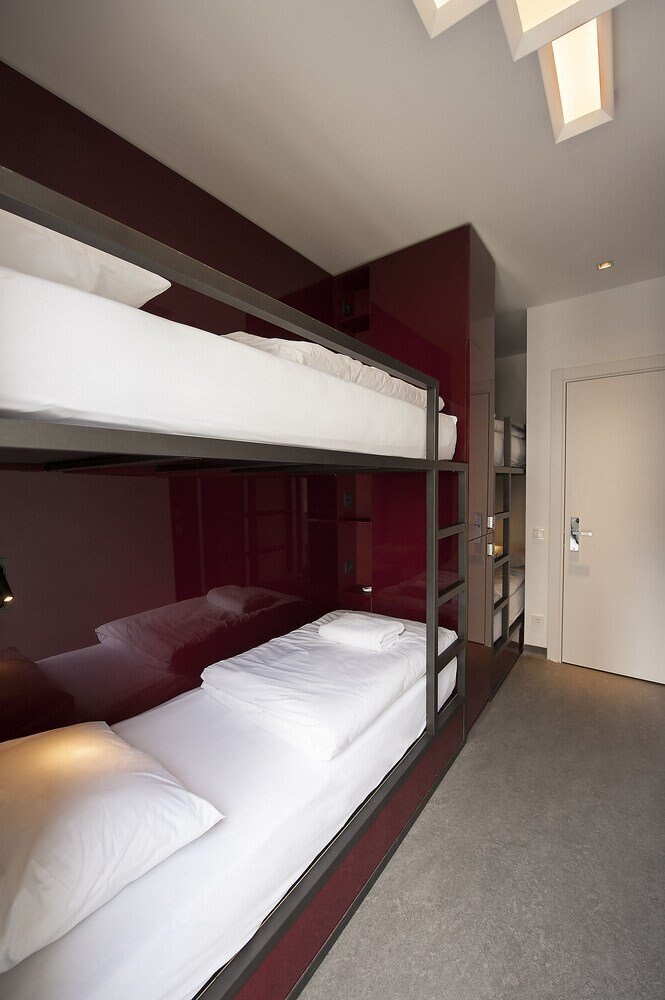 The Central House Istanbul Taksim Room Type - Private Quadruple Room Shared Bathroom