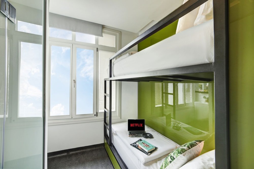 The Central House Istanbul Taksim Room Type - Superior Twin Room with Private Bathroom