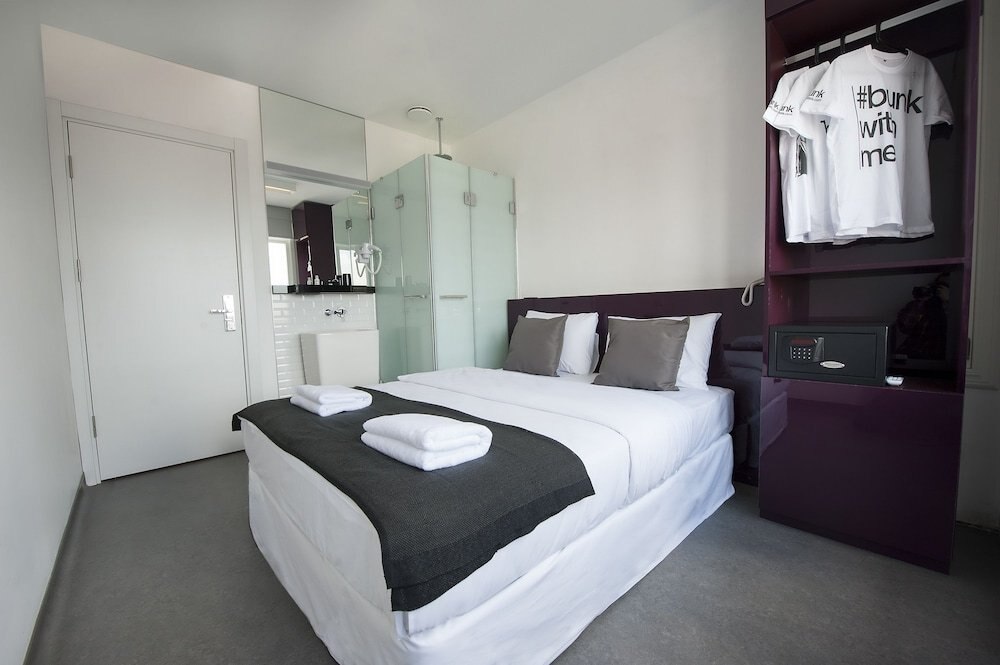 The Central House Istanbul Taksim Room Type - Standard Double Room with Private Bathroom and Shared WC