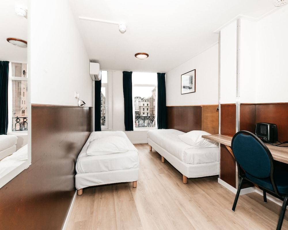 Hotel van Gelder Room Type - Standard Twin Room, Non Smoking