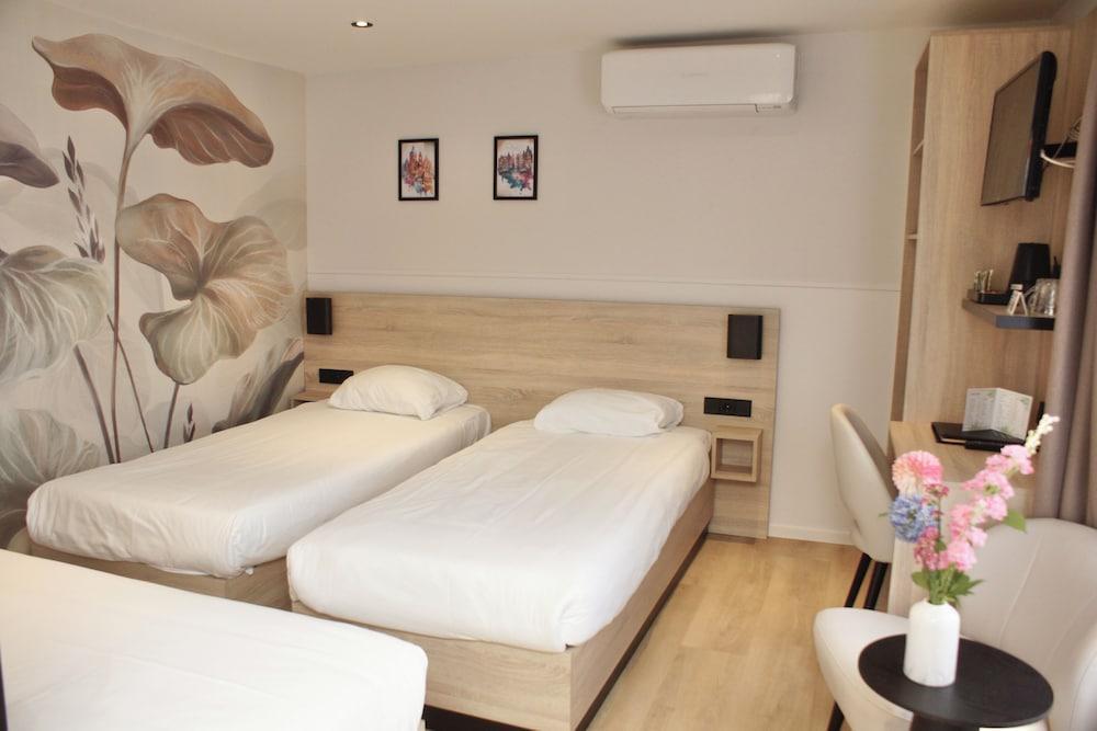 Hotel van Gelder Room Type - Superior Triple Room
