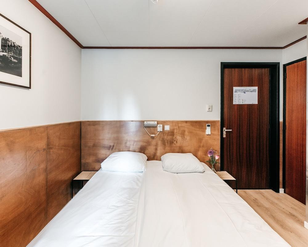 Hotel van Gelder - Tap to explore photos