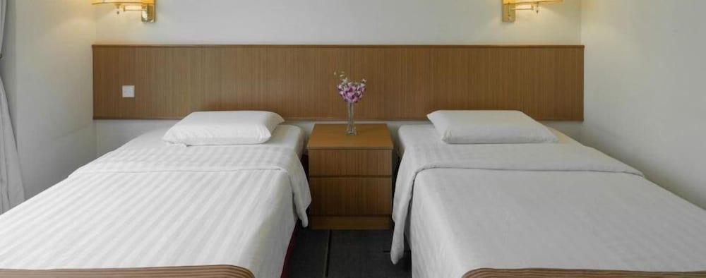 New Cape Inn Room Type - Standard Room, 2 Twin Beds