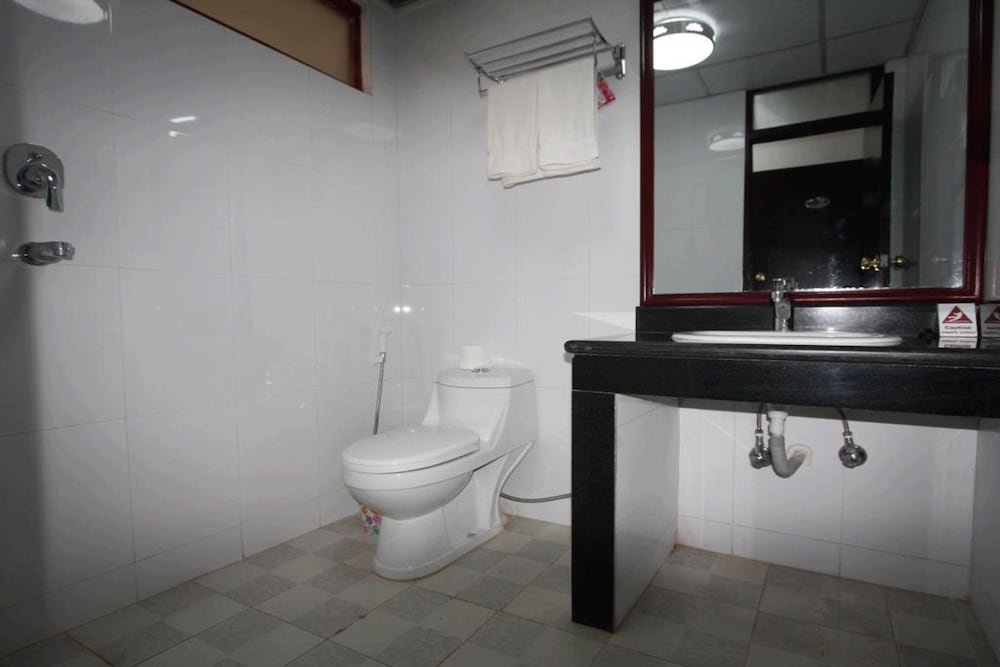 Hotel Taishan - Tap to explore photos