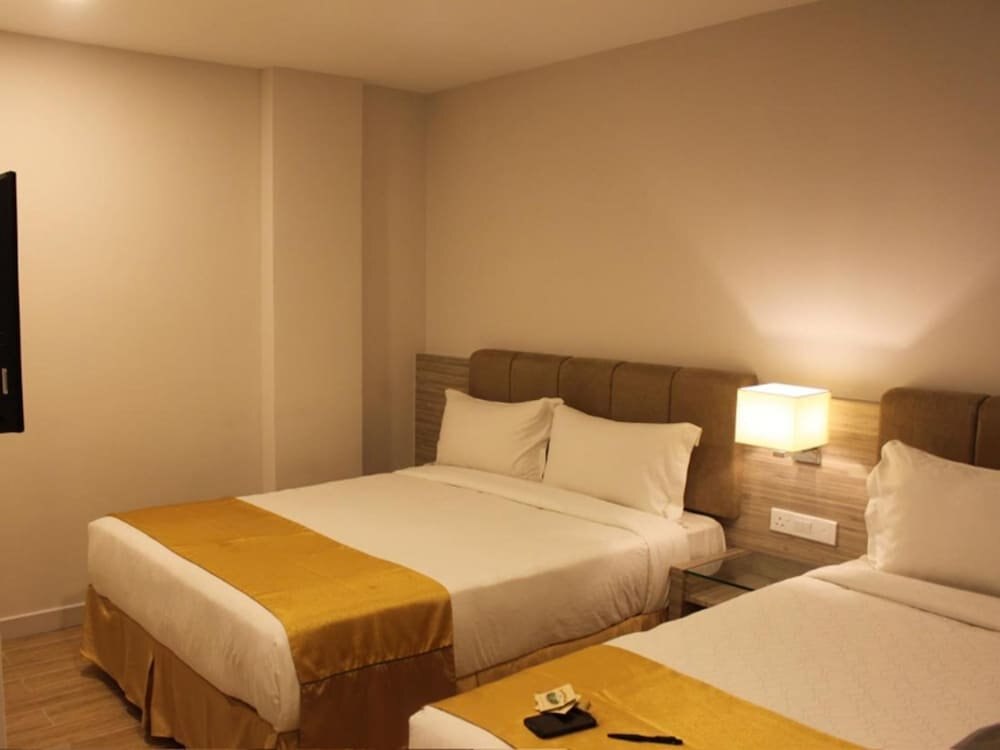 NU Hotel Room Type - Deluxe Triple Room