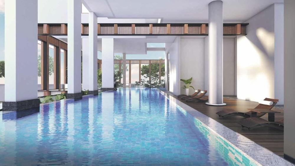 Momentus Serviced Residences Novena - Tap to explore photos