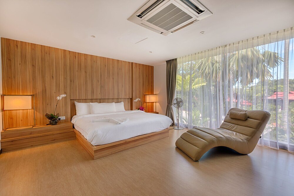 Lot 33 Boutique Hotel Room Type - Deluxe Room