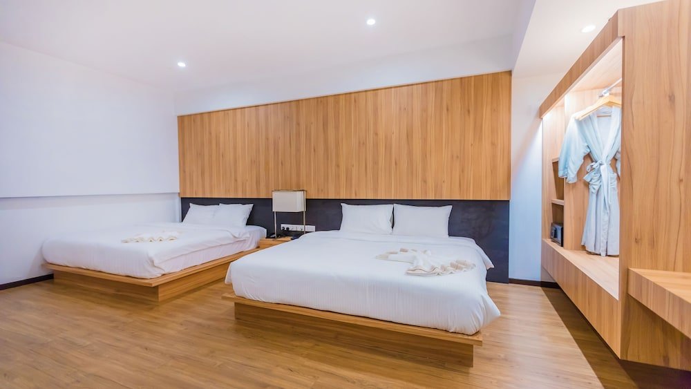 Lot 33 Boutique Hotel Room Type - Junior Suite