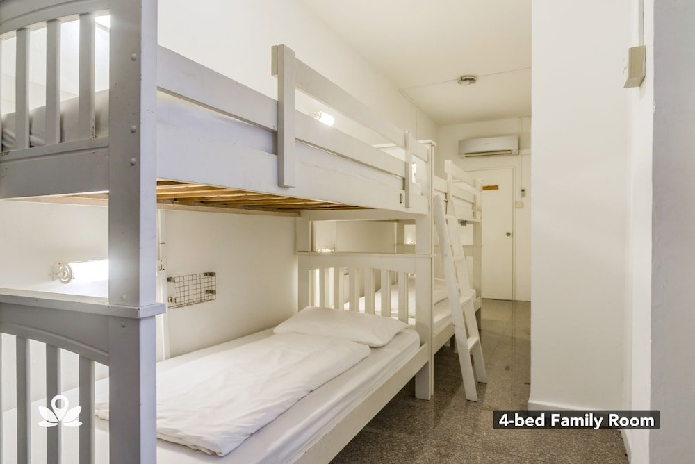 BEAT. Arts Hostel Chinatown Room Type - 6 Bed Family Room (Ensuite)