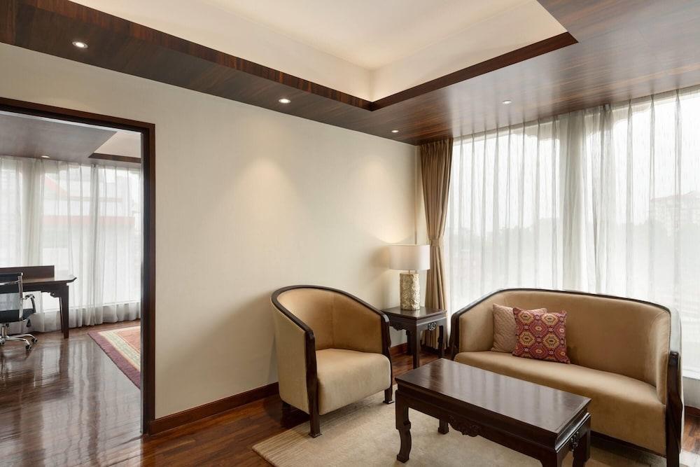 Ramada by Wyndham Kathmandu Dhumbarahi Room Type - King Bed, Junior Suite