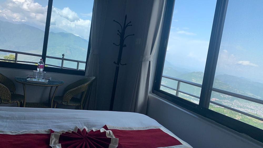 Hotel pristine Himalaya - Tap to explore photos