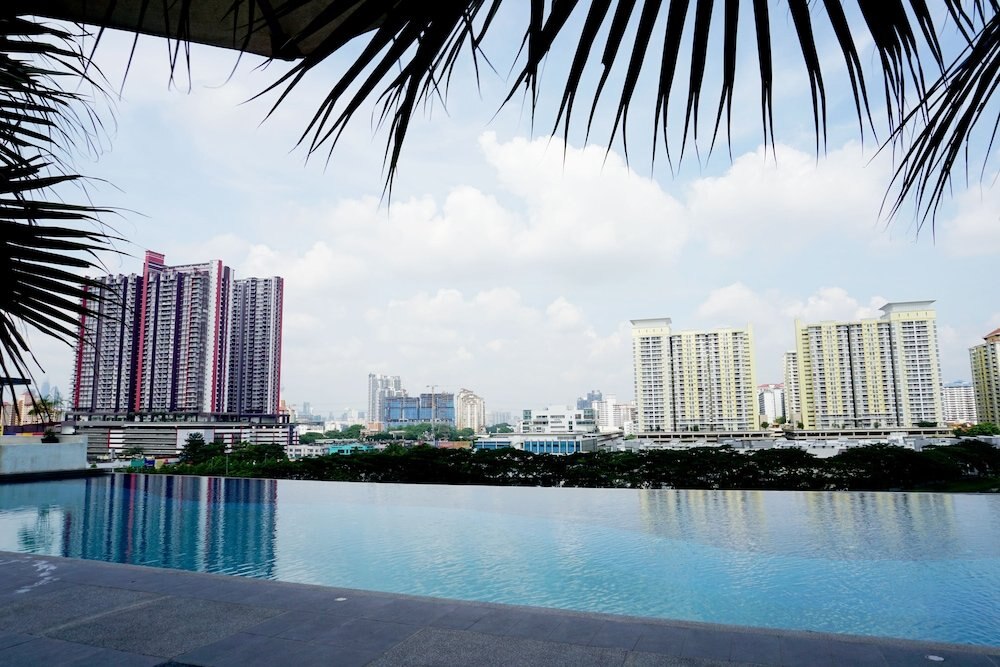 Luxury Home Above Mall - Infinity Pool - Tap to explore photos