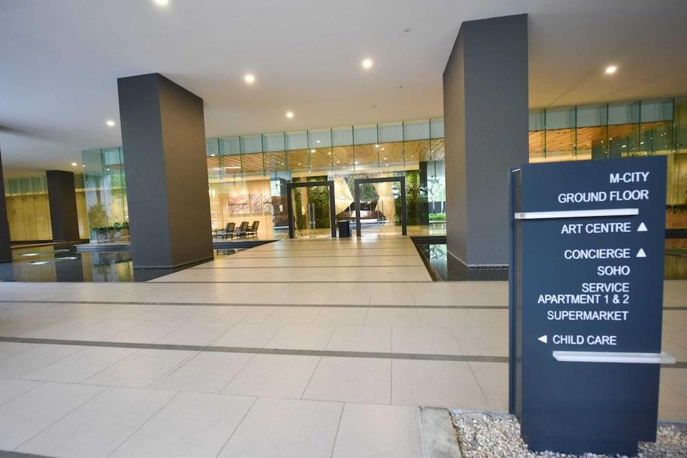 Mcity Ampang by Plush Room Type - City Apartment, 2 Bedrooms