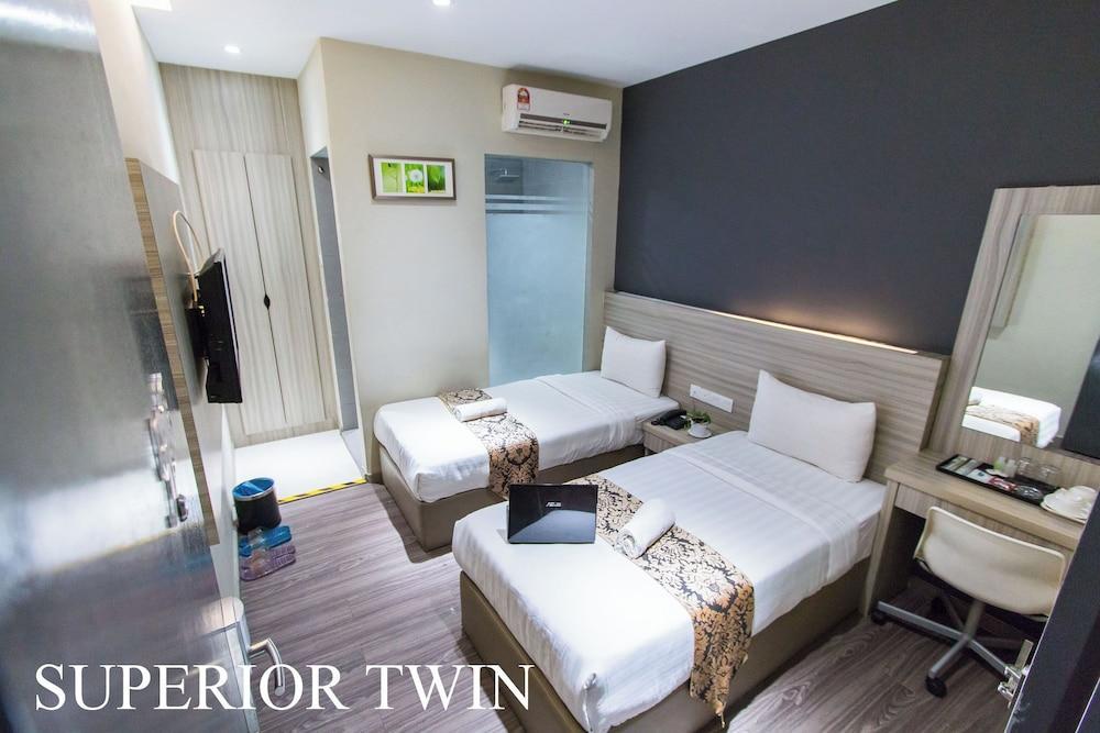 Hotel 99 - Kepong Room Type - Superior Twin Single