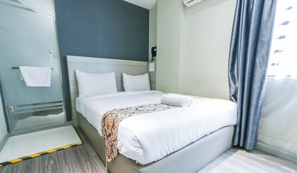Hotel 99 - Kepong Room Type - Standard Queen With Window