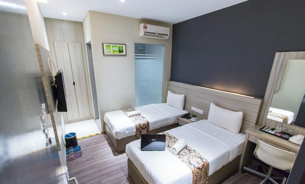 Hotel 99 - Kepong Room Type - Superior Twin Single