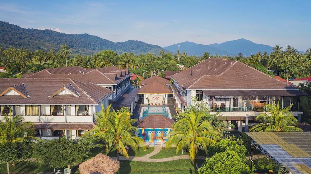 Alia Residence Langkawi 6 2 7 Price Address Reviews