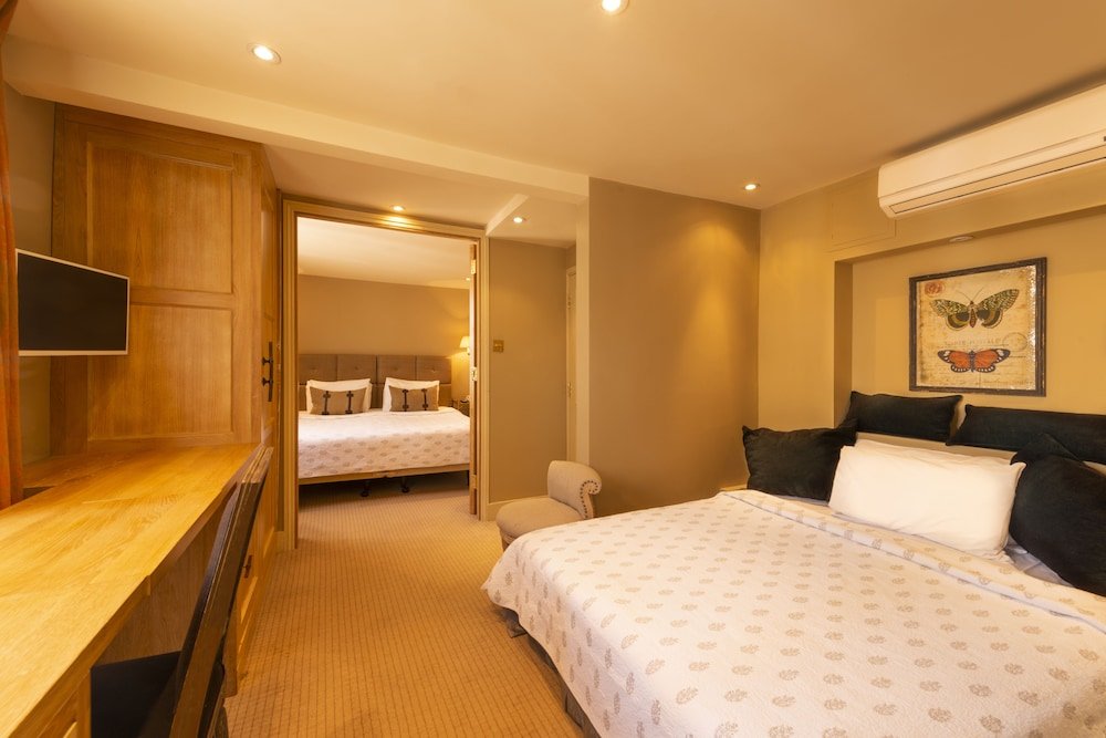 The Fielding Hotel Room Type - Comfort Quadruple Room