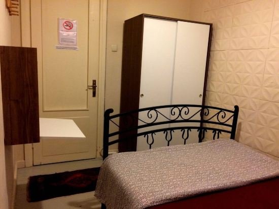 Levanten Hostel Istanbul Price Address Reviews