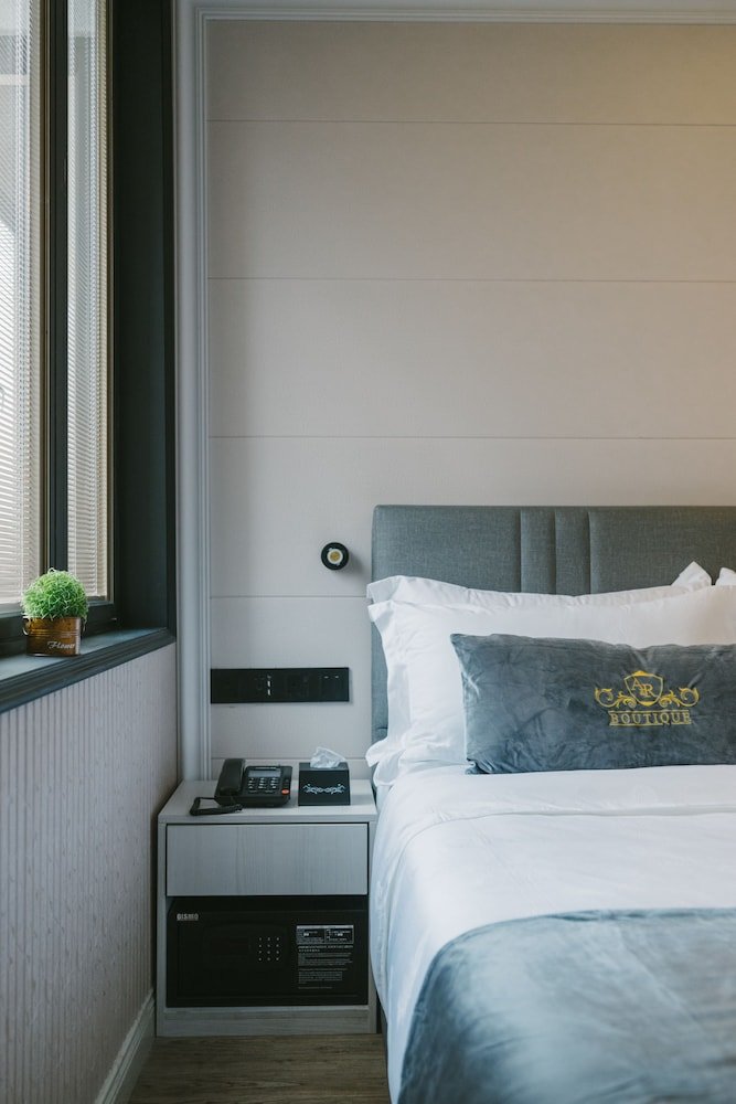 A&R Boutique Hotel Room Type - Deluxe Double Room, 1 Queen Bed, Non Smoking