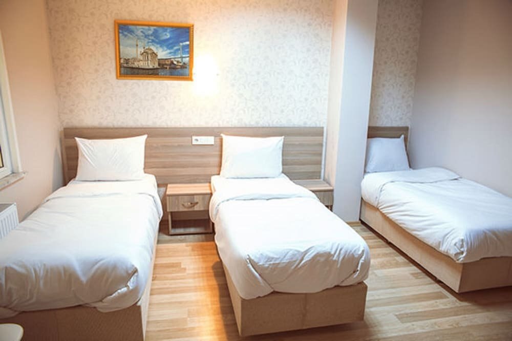 Grand Dedem Hotel Room Type - Deluxe Quadruple Room