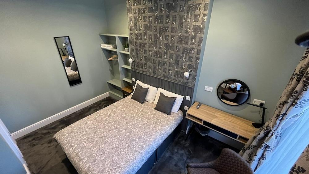 Charlotte Guest House Room Type - Double Room, Ensuite