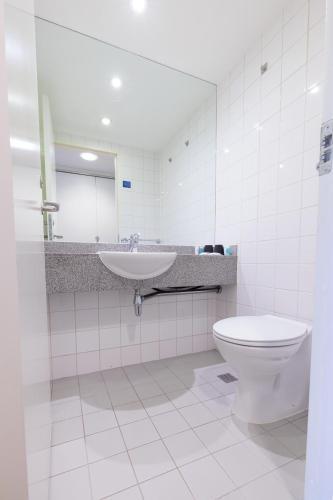 Princes Gardens Room Type - Double Room with Private Bathroom