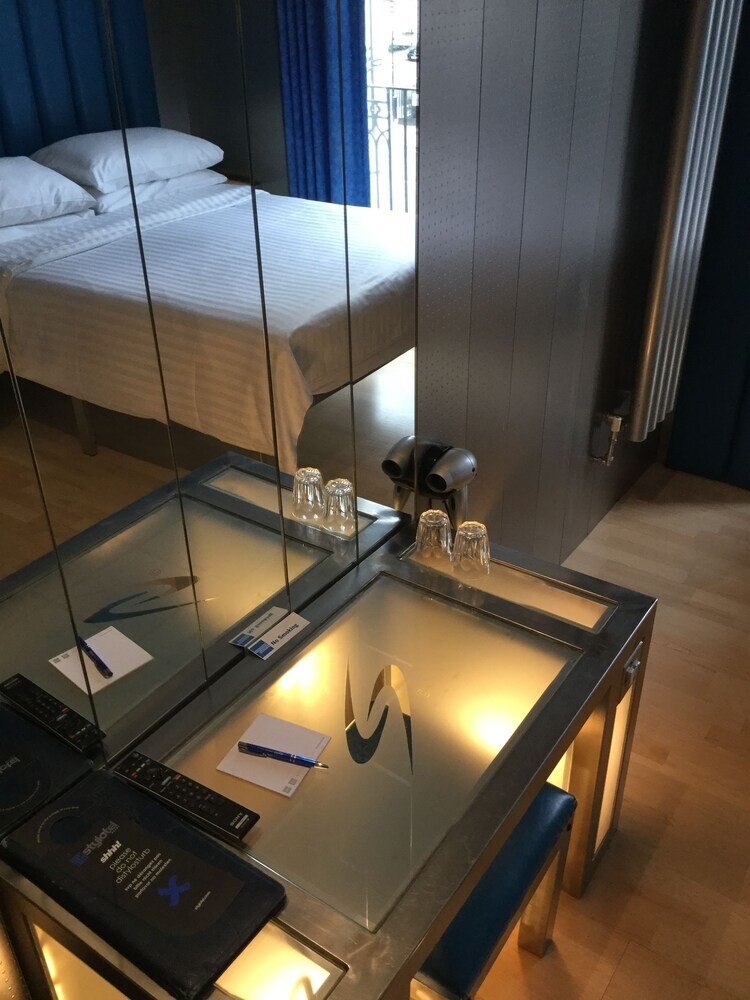Stylotel Room Type - Deluxe Room (Tetra Styloroom)