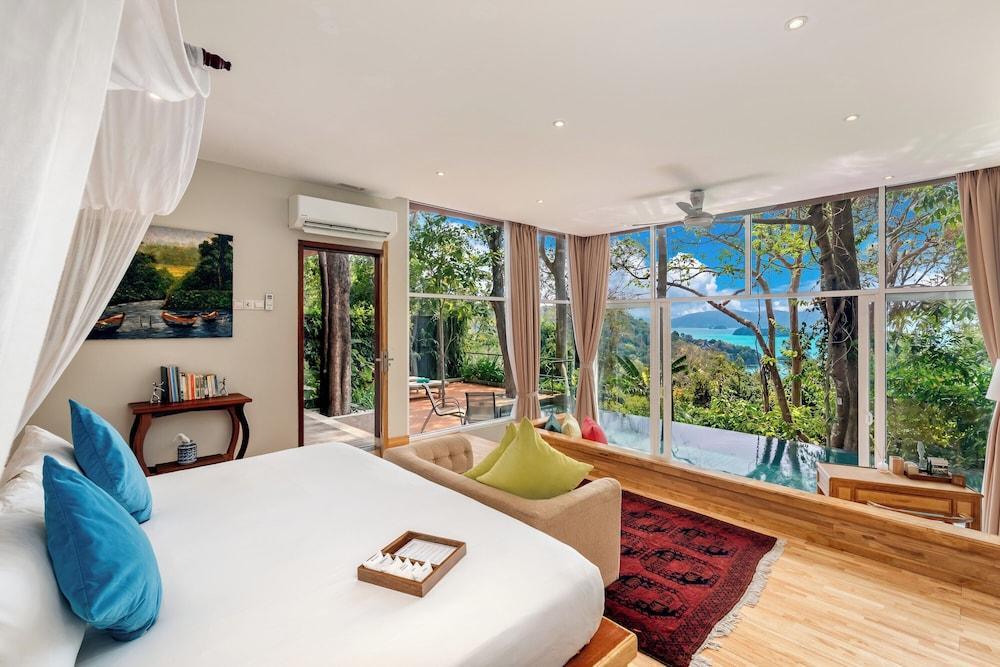 Ambong Pool Villas Room Type - Villa Tirai