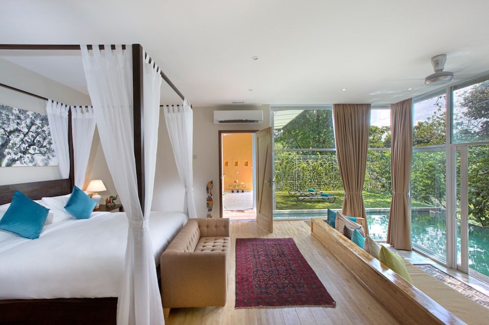 Ambong Pool Villas Room Type - Villa Kuang