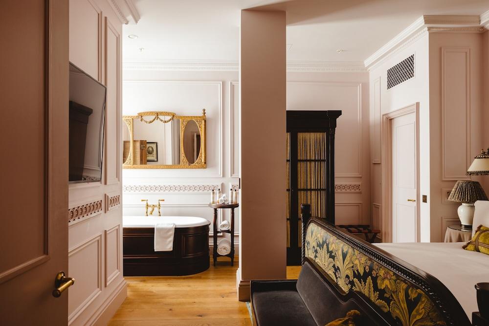 The Ned Room Type - Suite (Lutyens) The Ned Room Type - Suite (Lutyens)