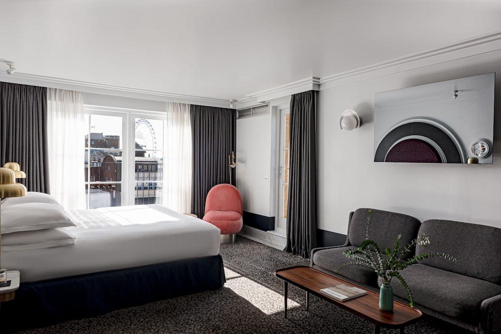 Henrietta Experimental Room Type - Junior Suite (London Eye)