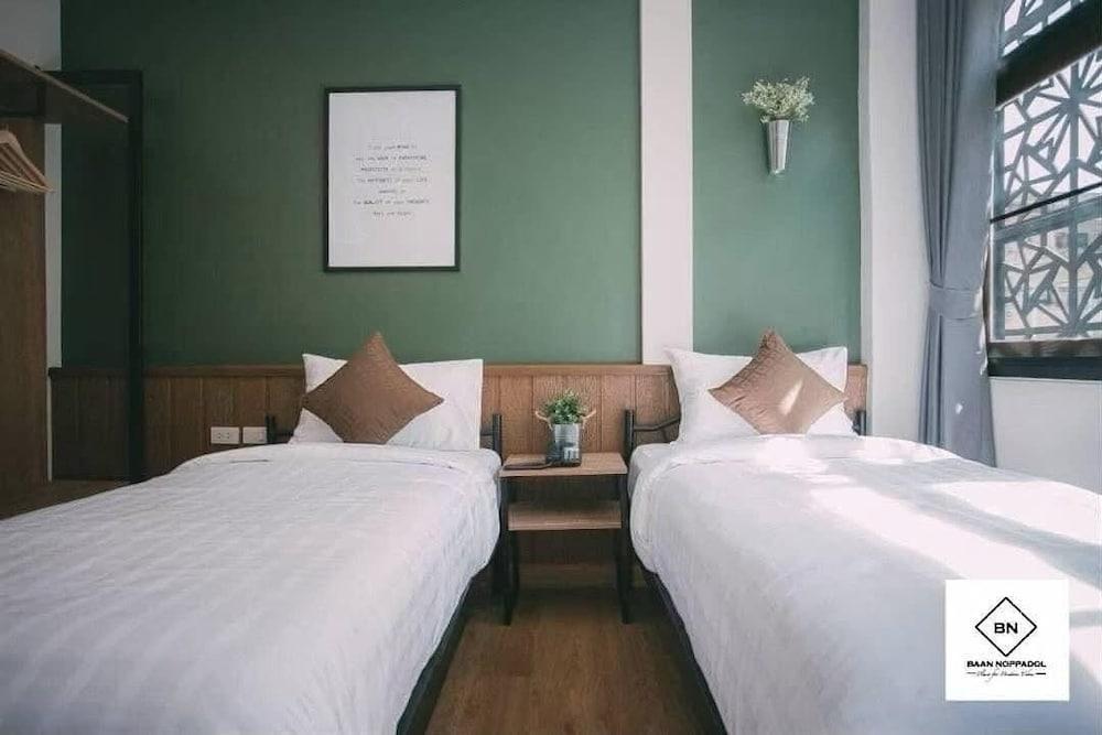 Baan Noppadol Room Type - Studio Twin Room