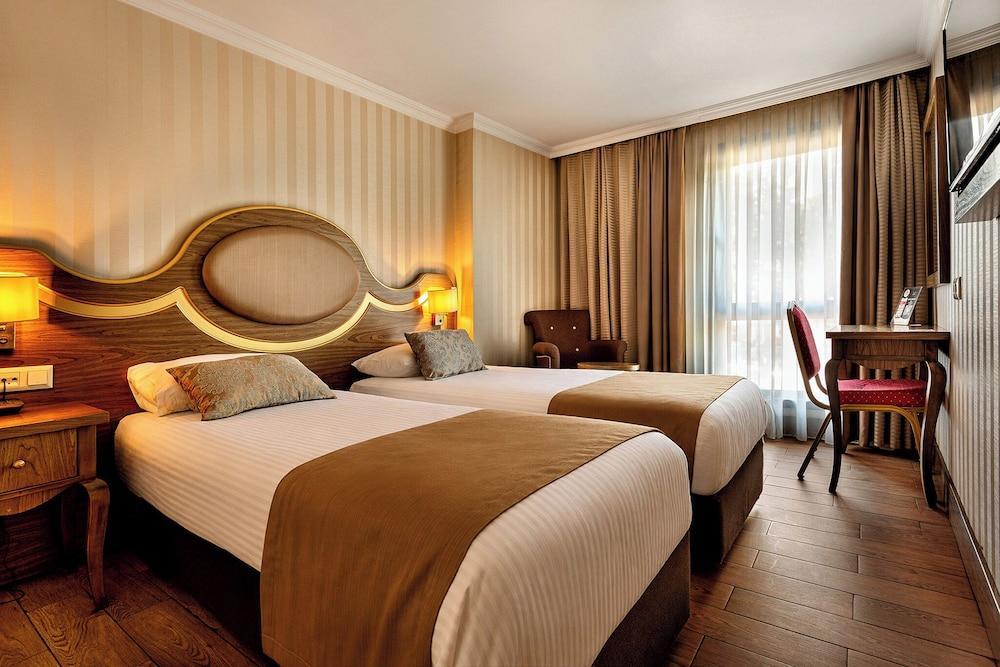 The Central Hotel Room Type - Standard Twin Room
