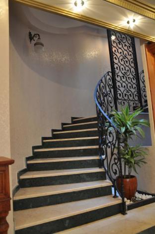 Aruna Boutique Hotel