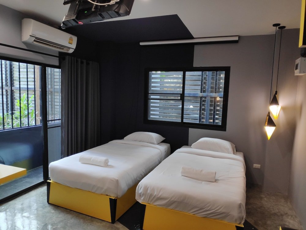 Ratch 66 Room Type - Superior Twin Room