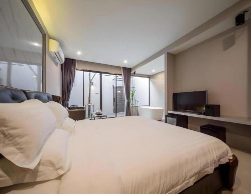 The Valen Resort