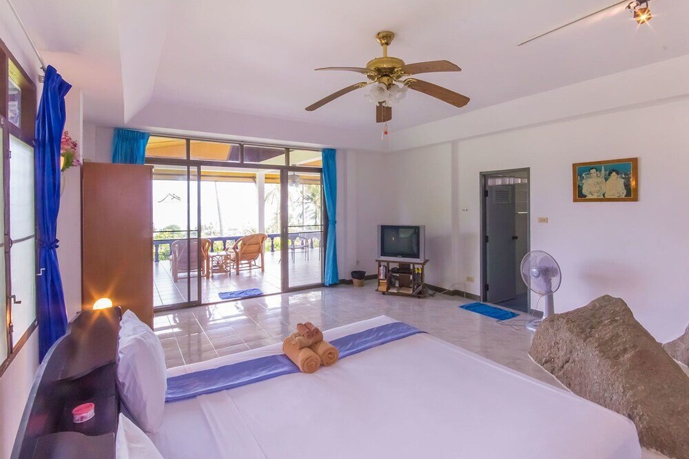 Seaview Paradise Mountain Holiday Villas Room Type - Lower on the Mountain One-Bedroom Villa