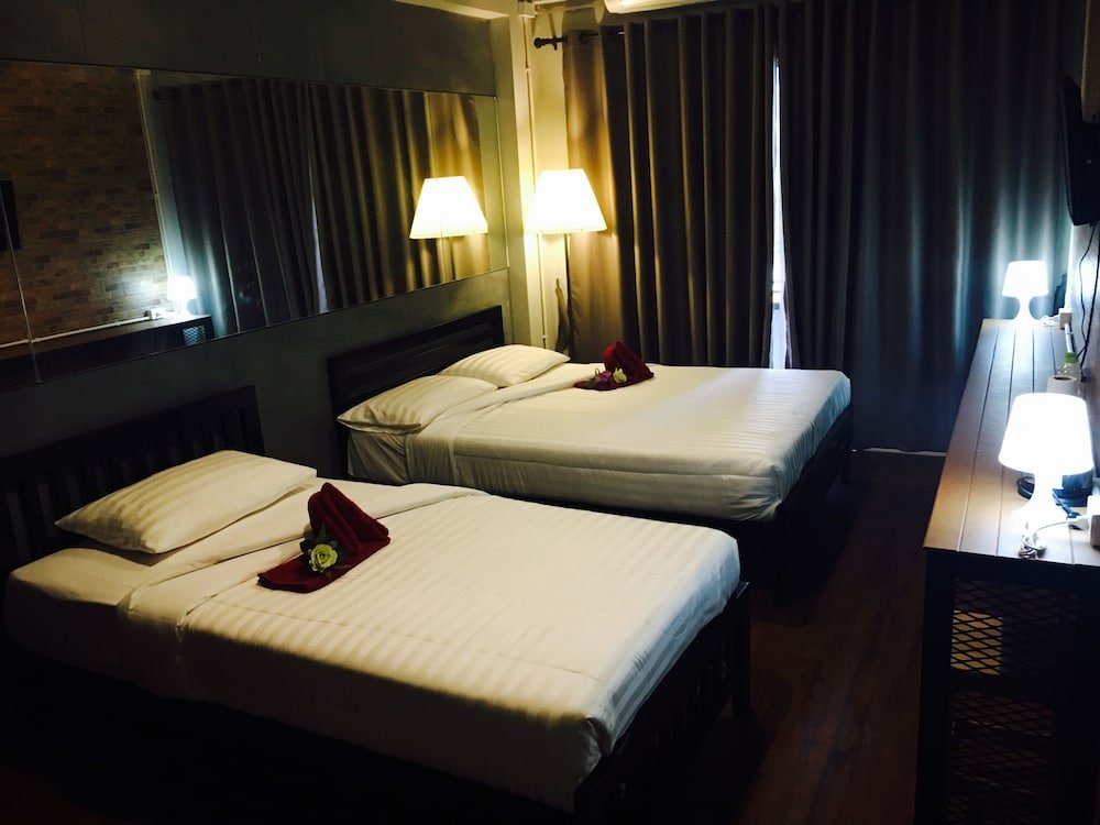 Popcorn House Ratchada Room Type - Triple Room with Shower Popcorn House Ratchada Room Type - Triple Room with Shower