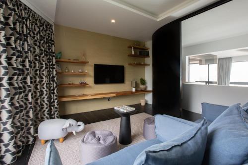 Villa U - Tap to explore photos