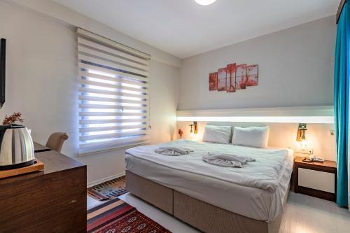 Stanpoli Hostel Room Type - Standard Double or Twin Room