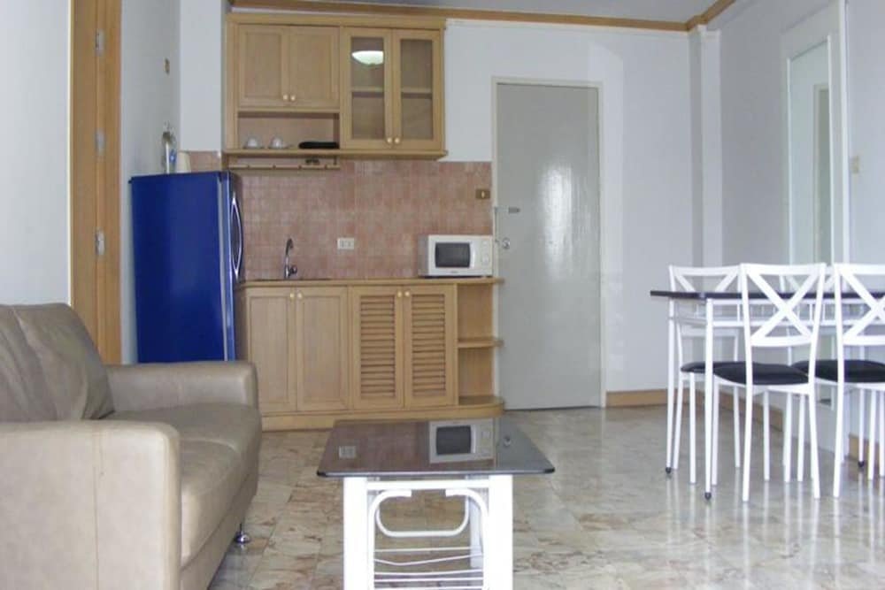 Garden Paradise Hotel & Serviced Apartment - Tap to explore photos
