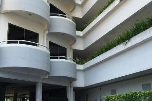 Garden Paradise Hotel & Serviced Apartment - Tap to explore photos