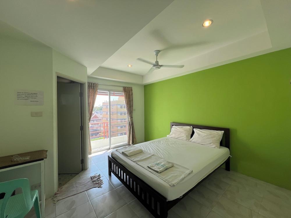 Bonita House Room Type - Double Room with Fan