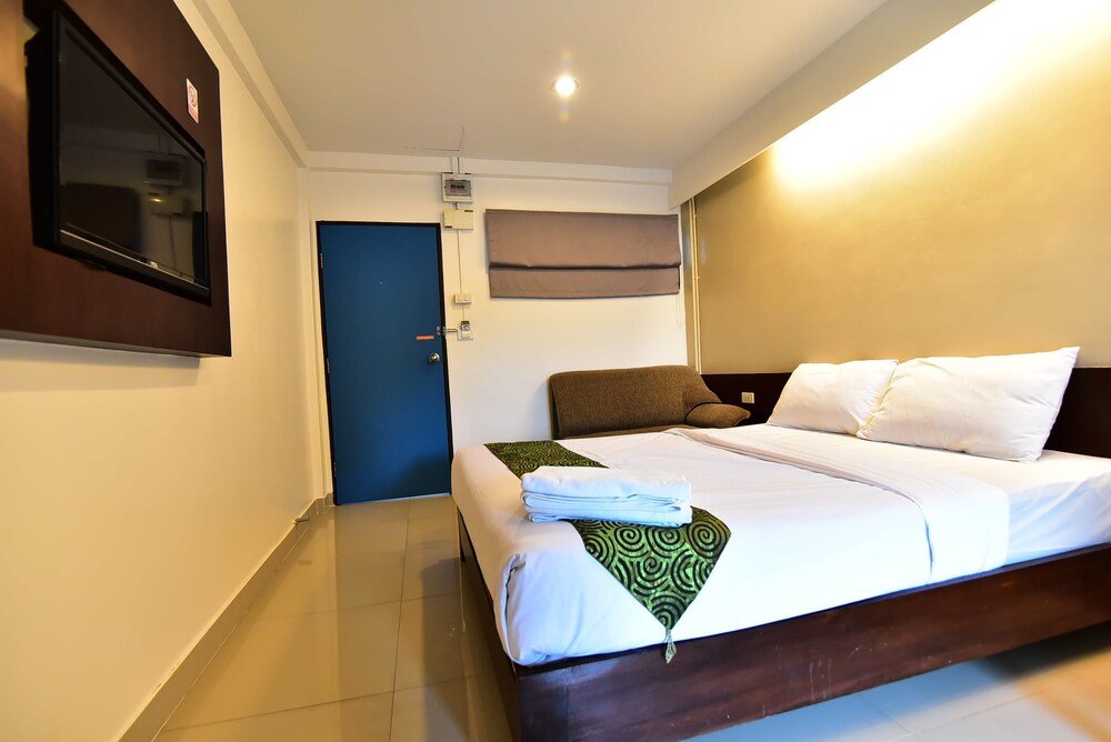 L42 Hostel Room Type - Standard Double Room