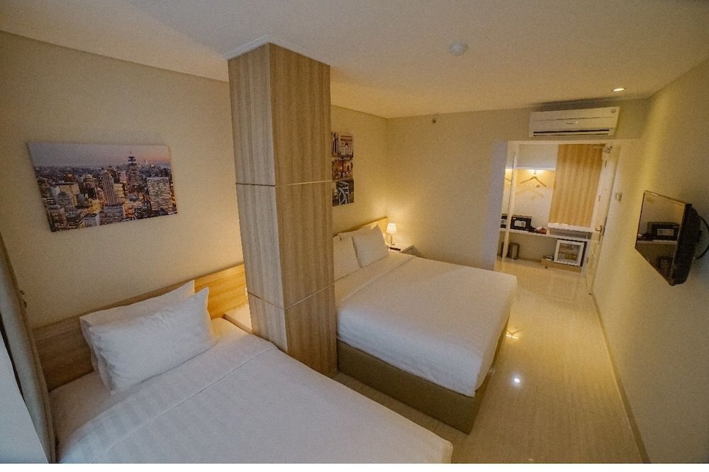 Hotel Dharmein Room Type - Family Room