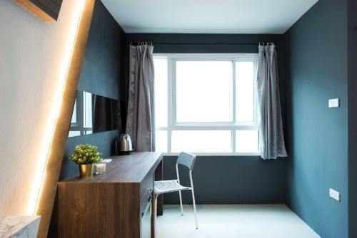 NW Apartment Lasalle 59 - Tap to explore photos