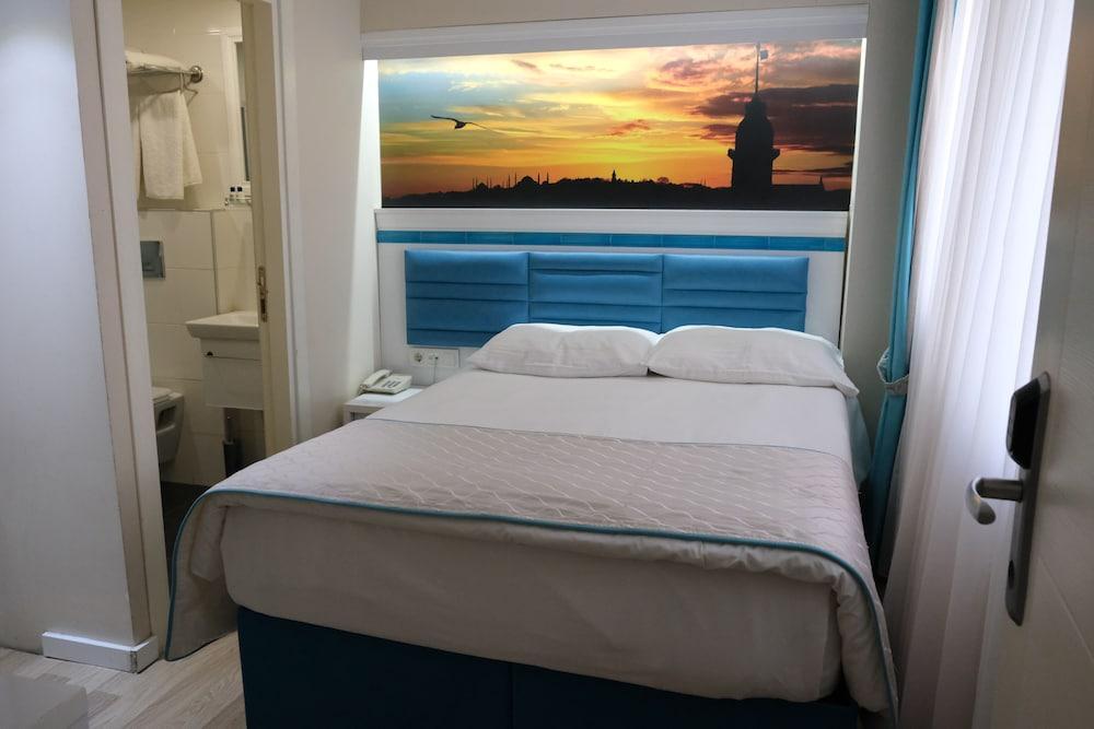 Star Holiday Hotel Room Type - Economy Double Room