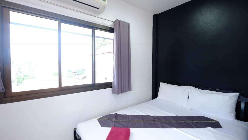 C.Samui Guesthouse Room Type - Standard Room